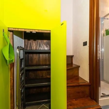 San Giorgio Apt With 2 Balconies & Private Parking Διαμέρισμα