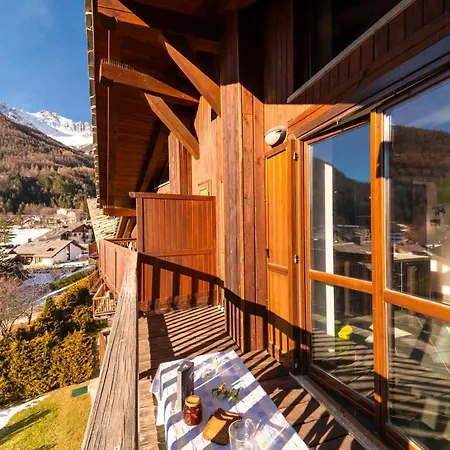 San Giorgio Apt With 2 Balconies & Private Parking Διαμέρισμα Bardonecchia